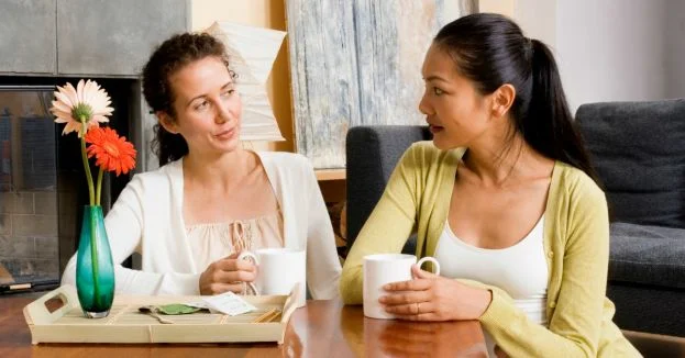 7 Awkward Mom Friendships you probably already have
