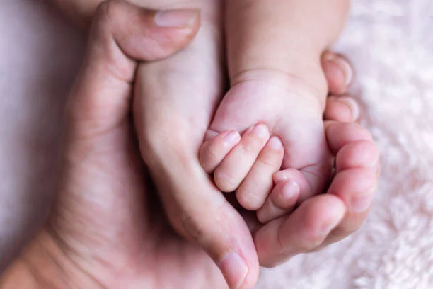The Incredible Benefits of Touch: How touching can bond children and parents